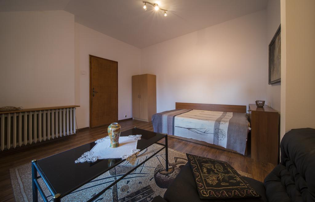 Sunny Apartment Софія Екстер'єр фото
