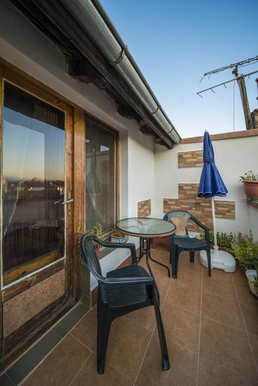 Sunny Apartment Софія Екстер'єр фото