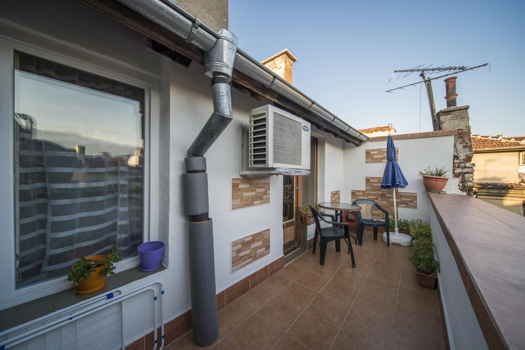 Sunny Apartment Софія Екстер'єр фото